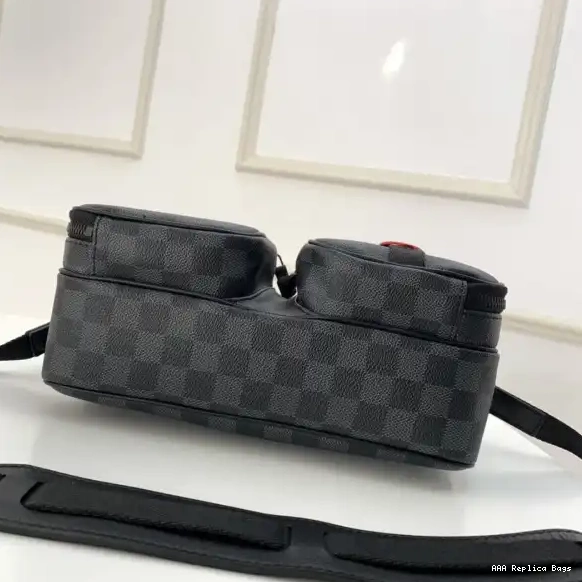 Aaa replica bags VUITTON MESSENGER LOUIS UTILITY BAG 0624